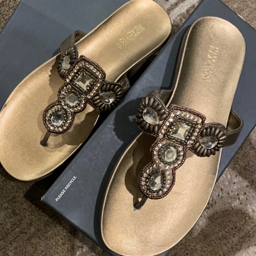 Kenneth Cole Sandals